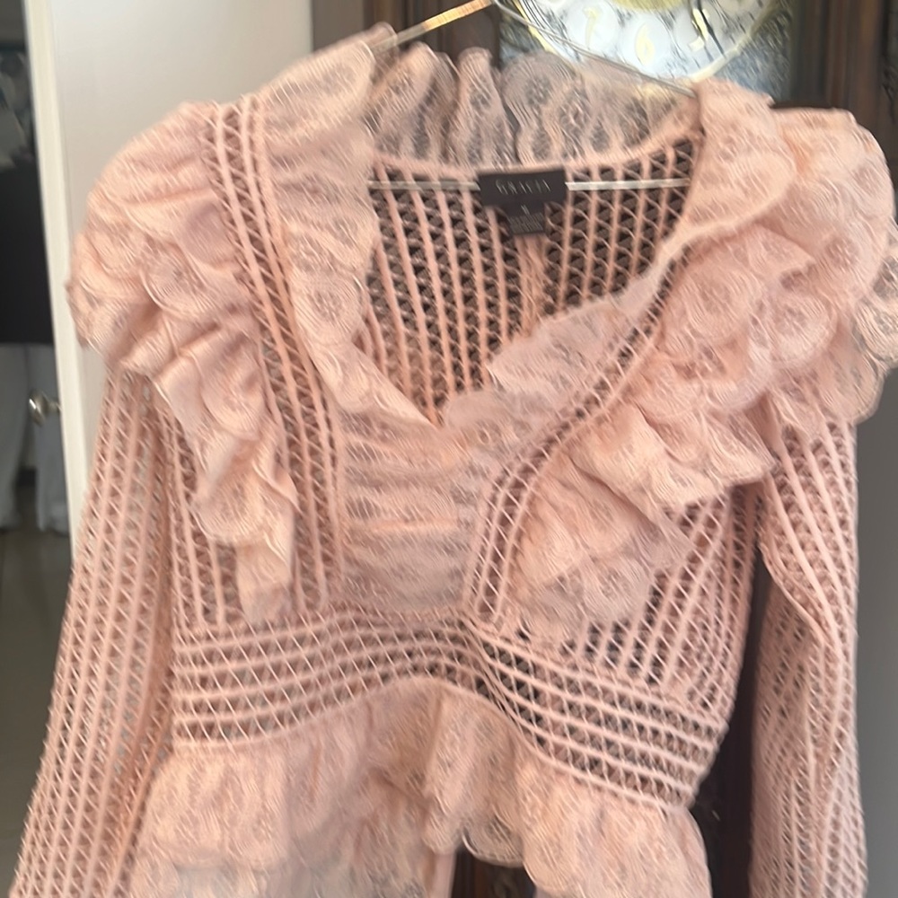 Gracia pink ruffle top